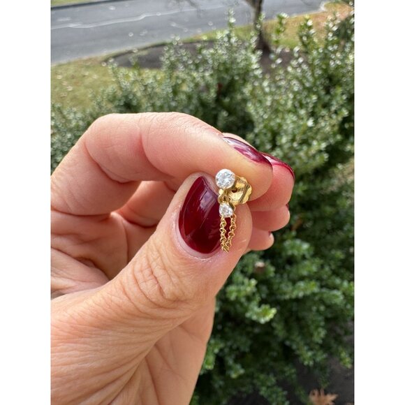 Maria Tash Invisible Dangle Chain 18kt gold single earring with diamonds - Picture 8 of 13